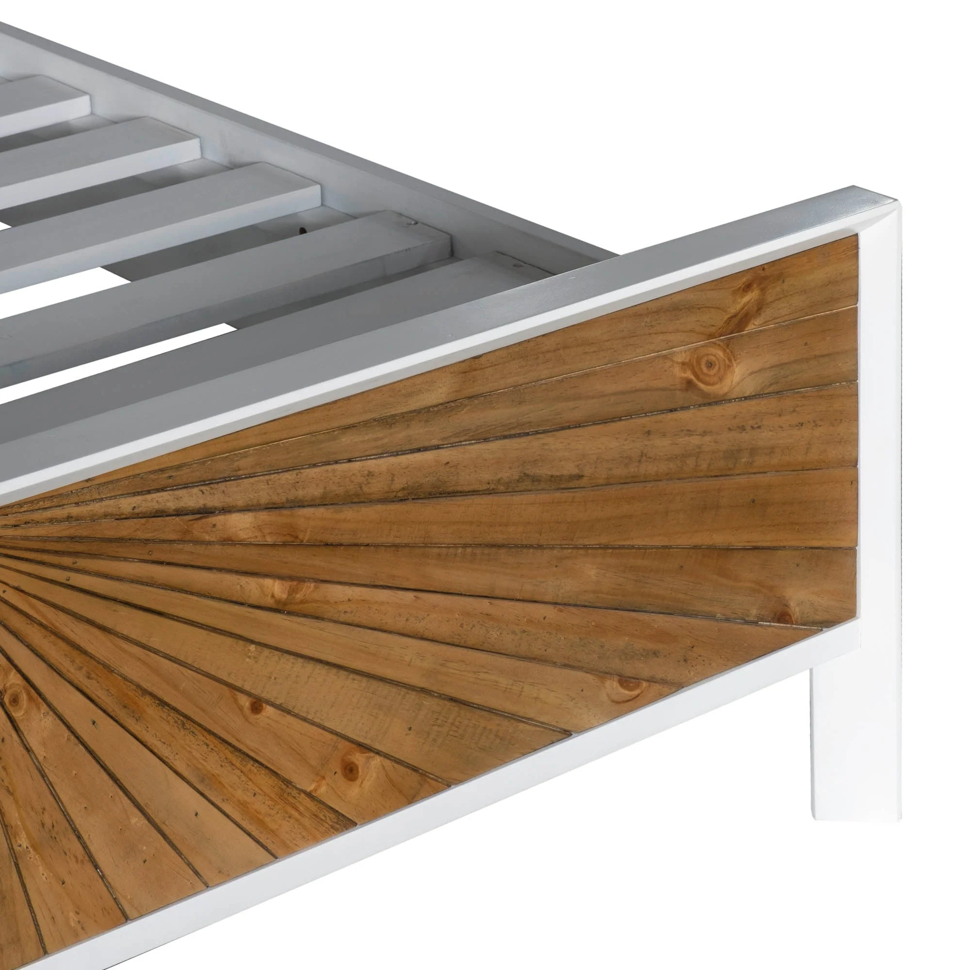 Casablanca Queen Bed - Image 8