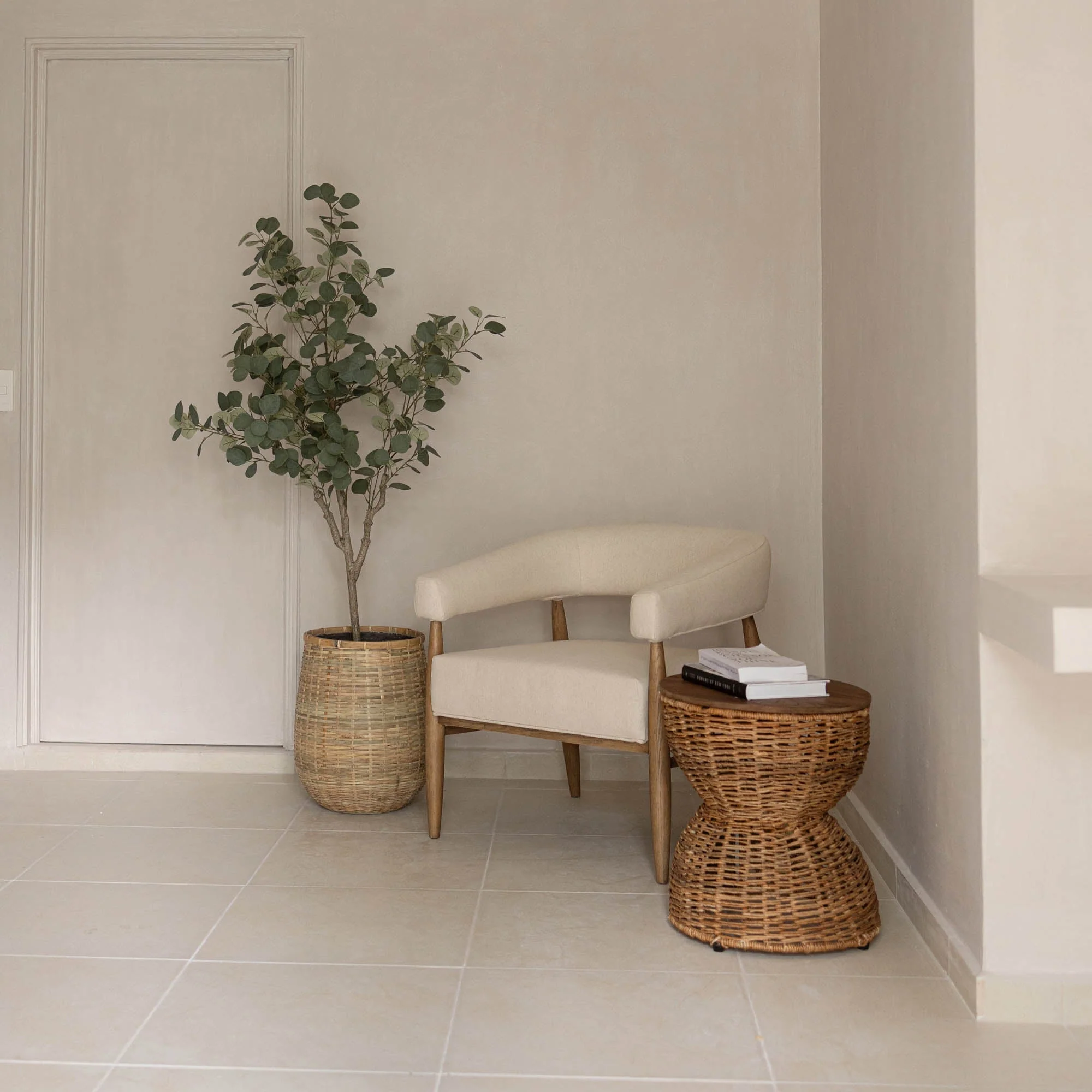 D-Bodhi Rebana Side Table - Alto - Image 9
