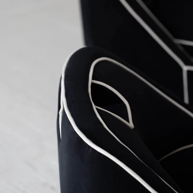Ebony Club Chair - Black - Image 7