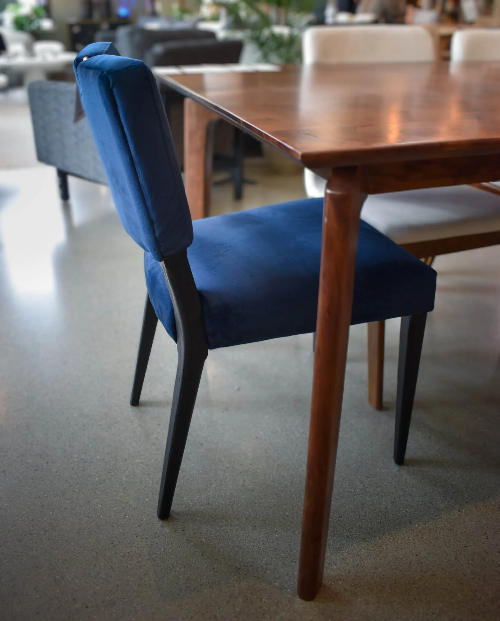 Kenzo Dining Table 71” - Brown - Image 4