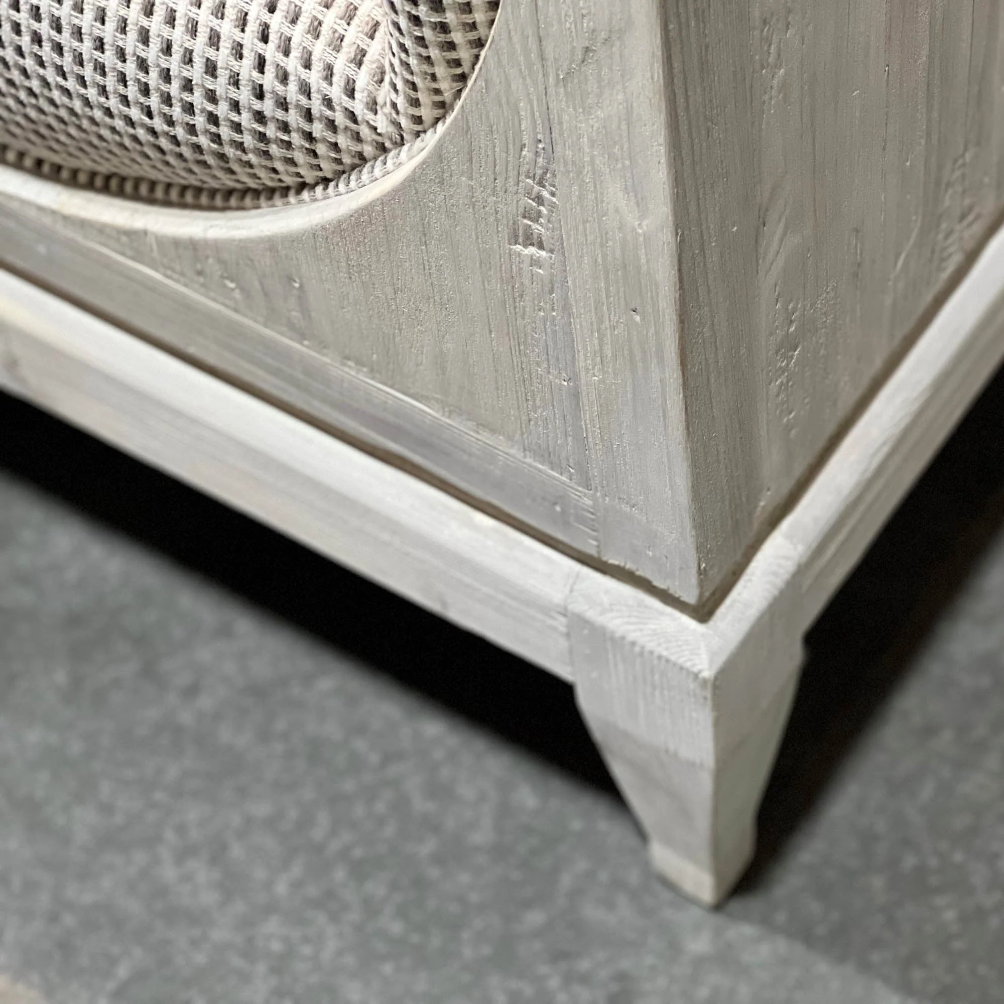 Raphael Sofa - Image 11