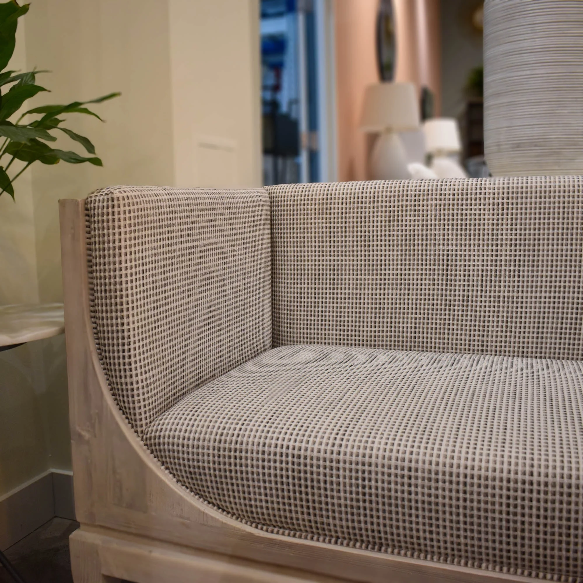 Raphael Sofa - Image 15