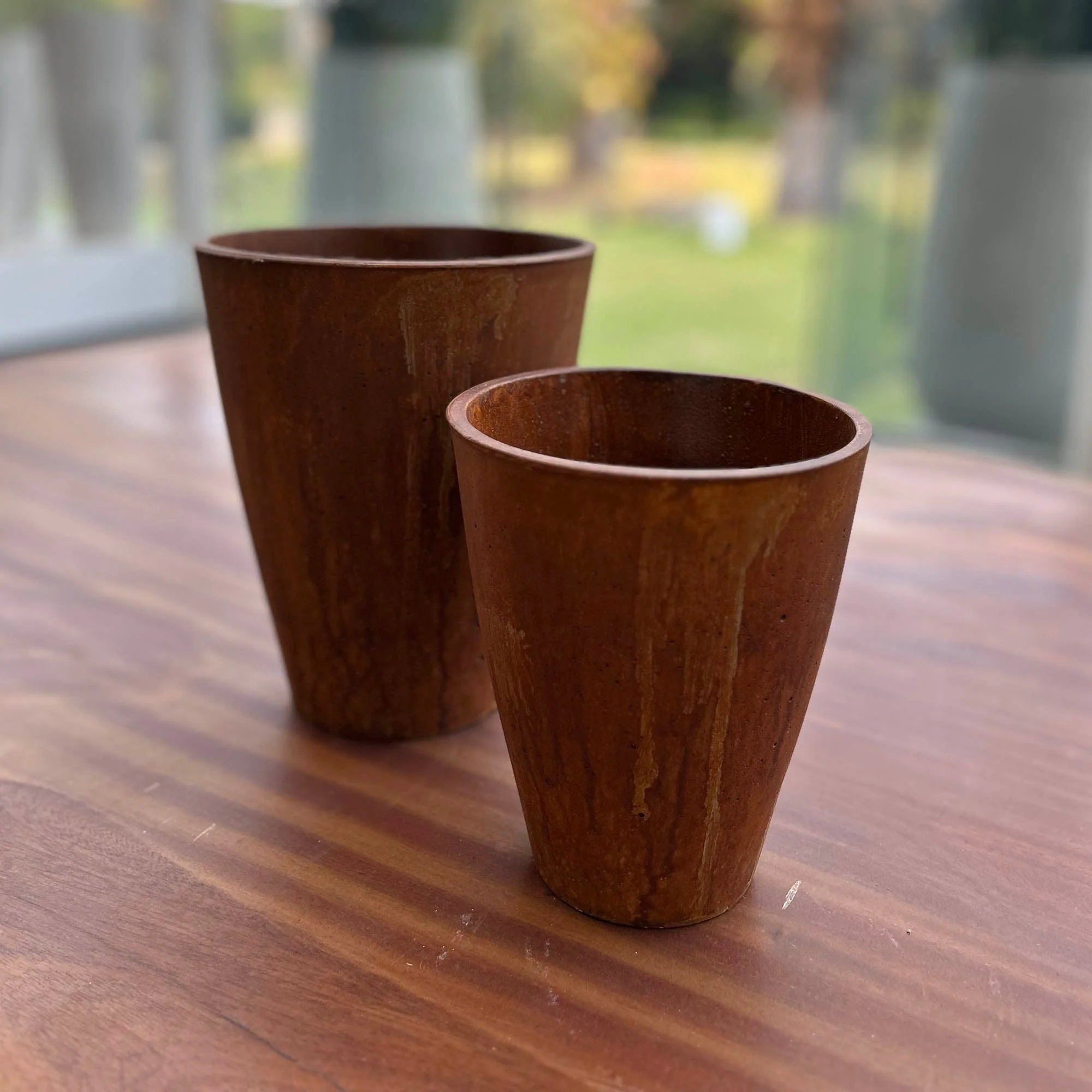Rustic Small Vase - Corten - Image 3
